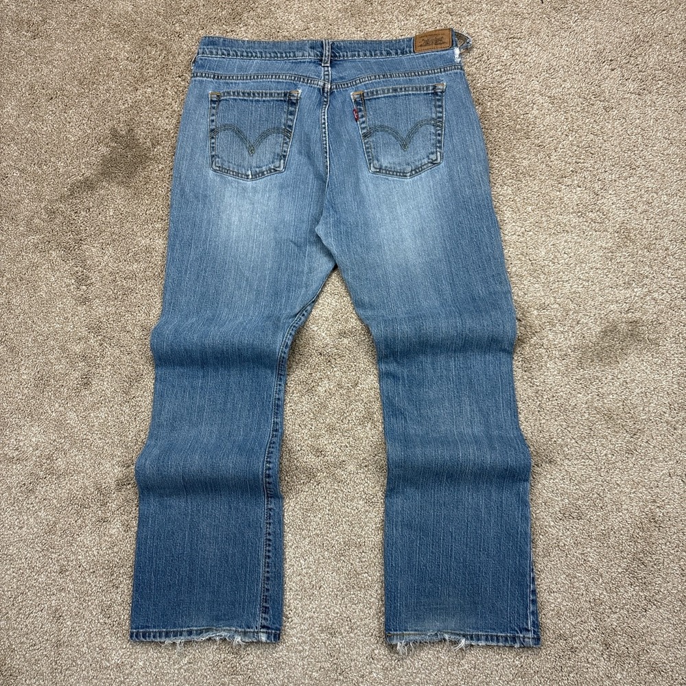 Vintage Y2K Levi's 515 Bootcut Jeans Size 14M (Fits 34x31)